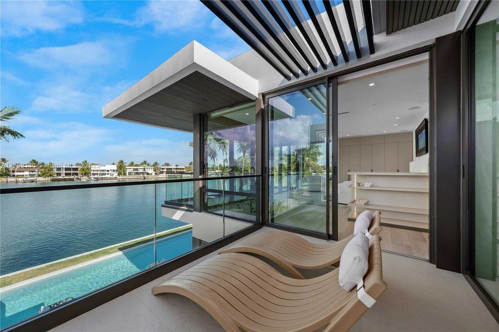 Small Image of 315 NORTH SHORE DR, Miami Beach Number 43