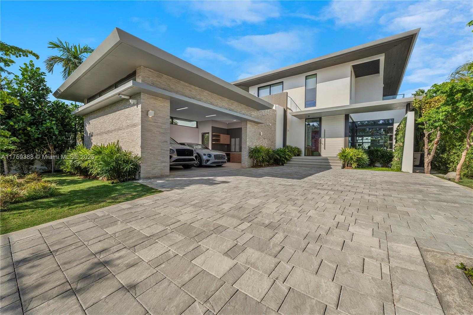 Small Image of 315 NORTH SHORE DR, Miami Beach Number 53