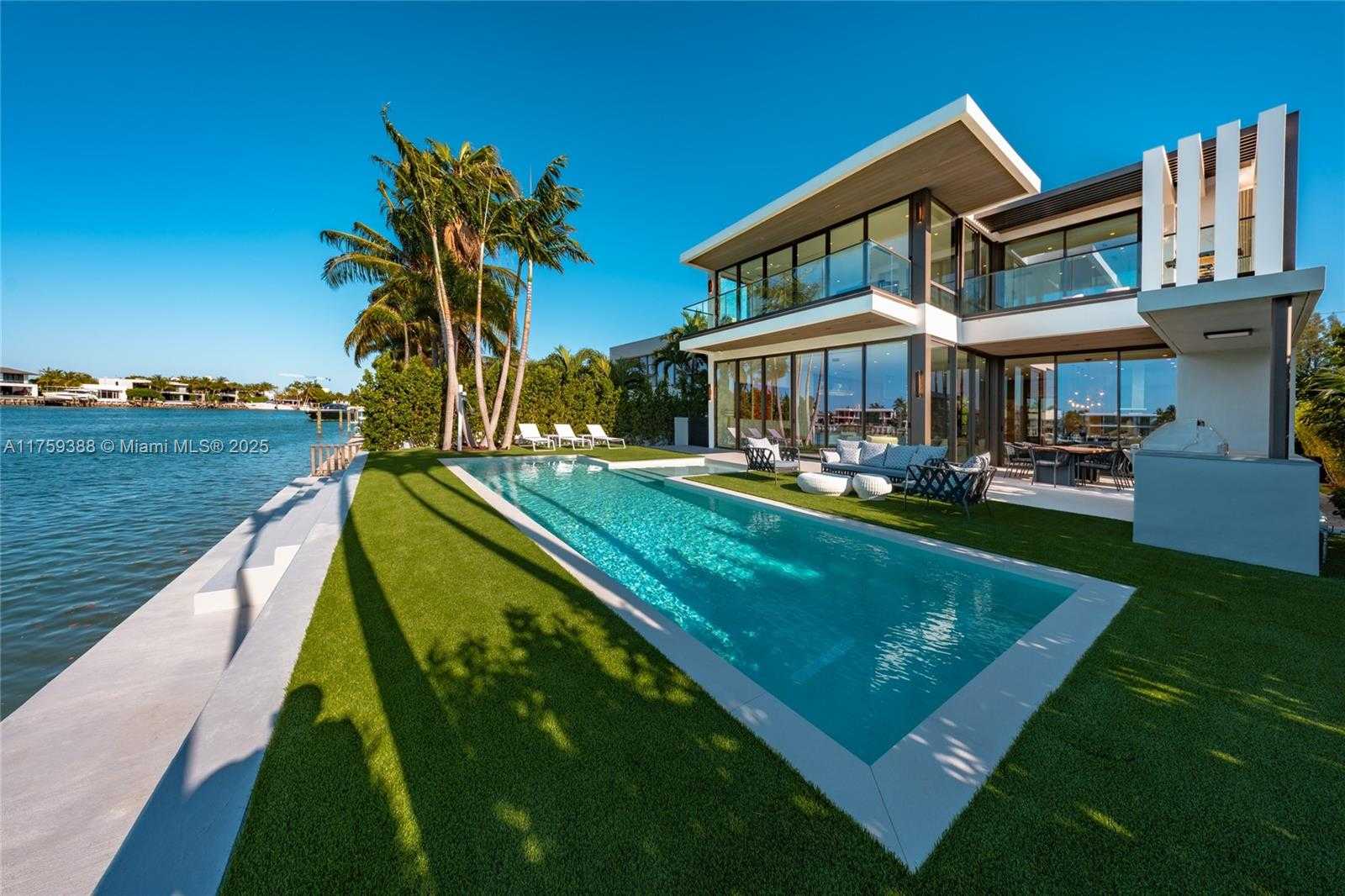 Small Image of 315 NORTH SHORE DR, Miami Beach Number 70