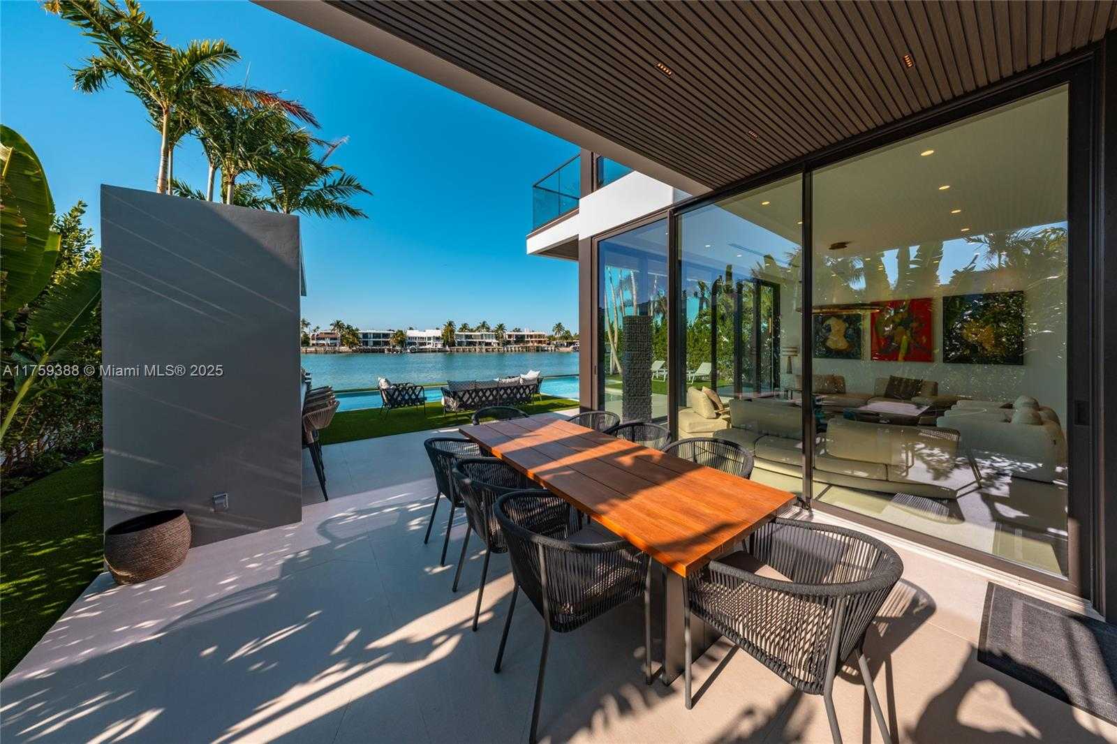 Small Image of 315 NORTH SHORE DR, Miami Beach Number 73