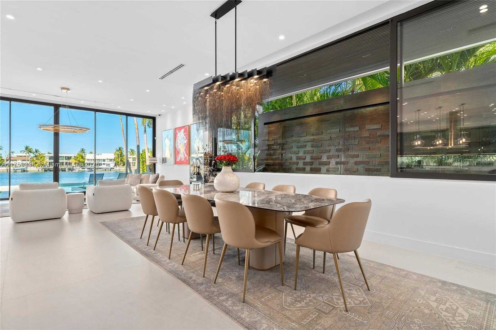 Small Image of 315 NORTH SHORE DR, Miami Beach Number 96