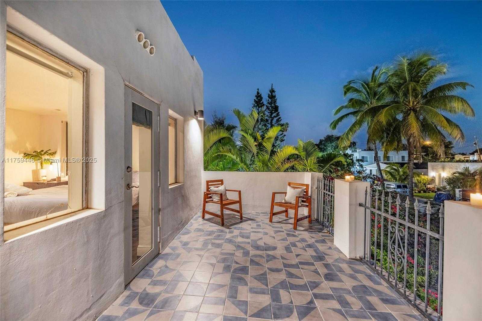 Small Image of 1745 SOUTH WEST 10TH ST, Miami Number 23