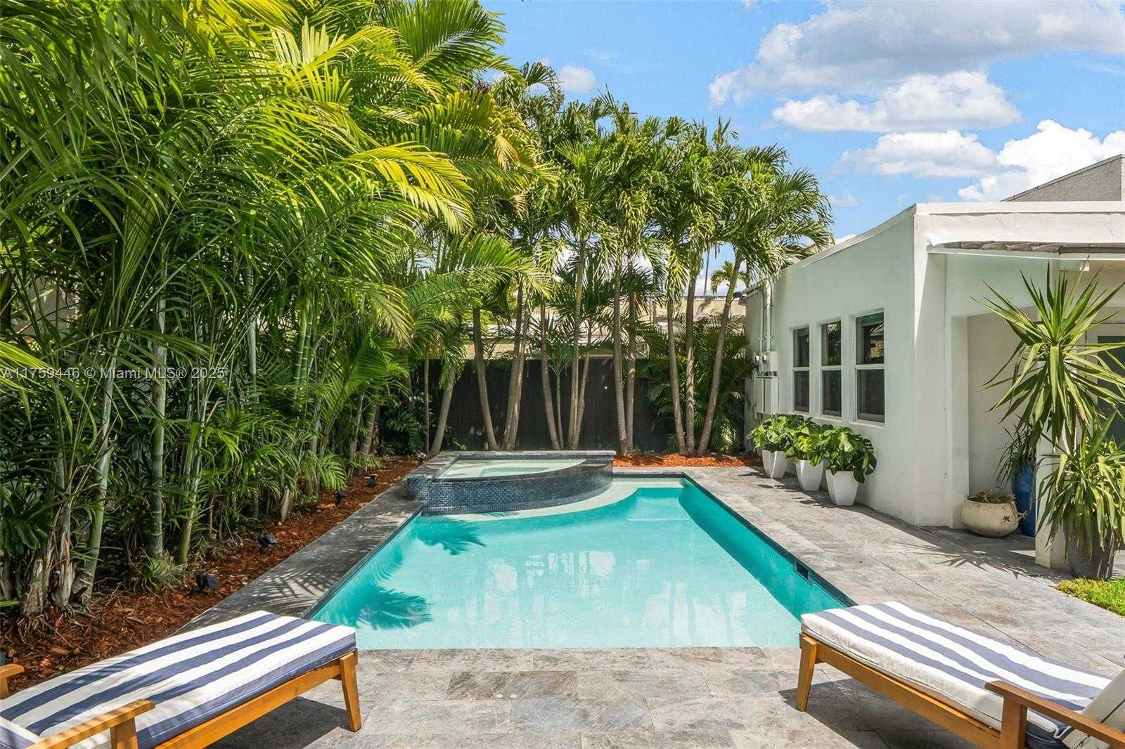 Small Image of 1745 SOUTH WEST 10TH ST, Miami Number 31