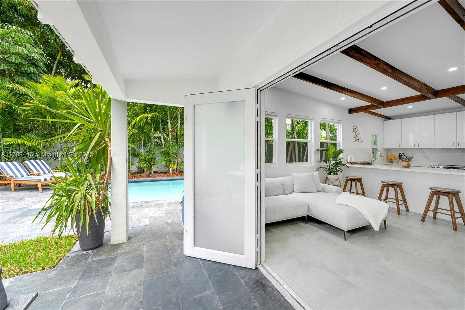 Small Image of 1745 SOUTH WEST 10TH ST, Miami Number 33