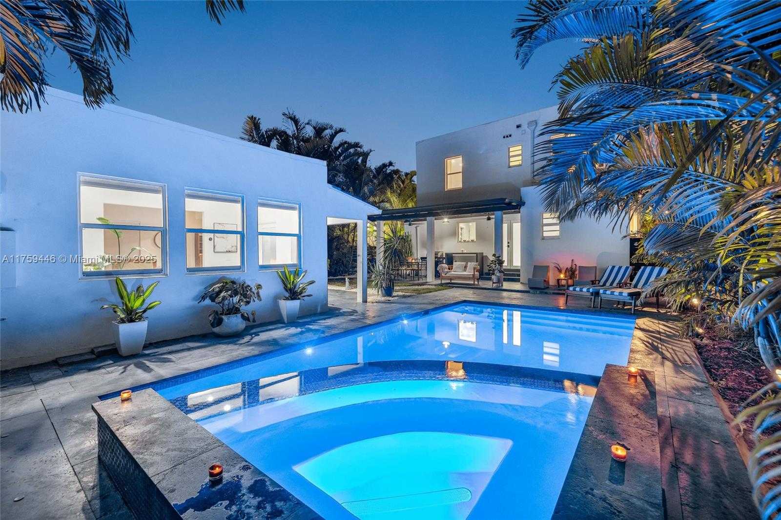 Small Image of 1745 SOUTH WEST 10TH ST, Miami Number 43