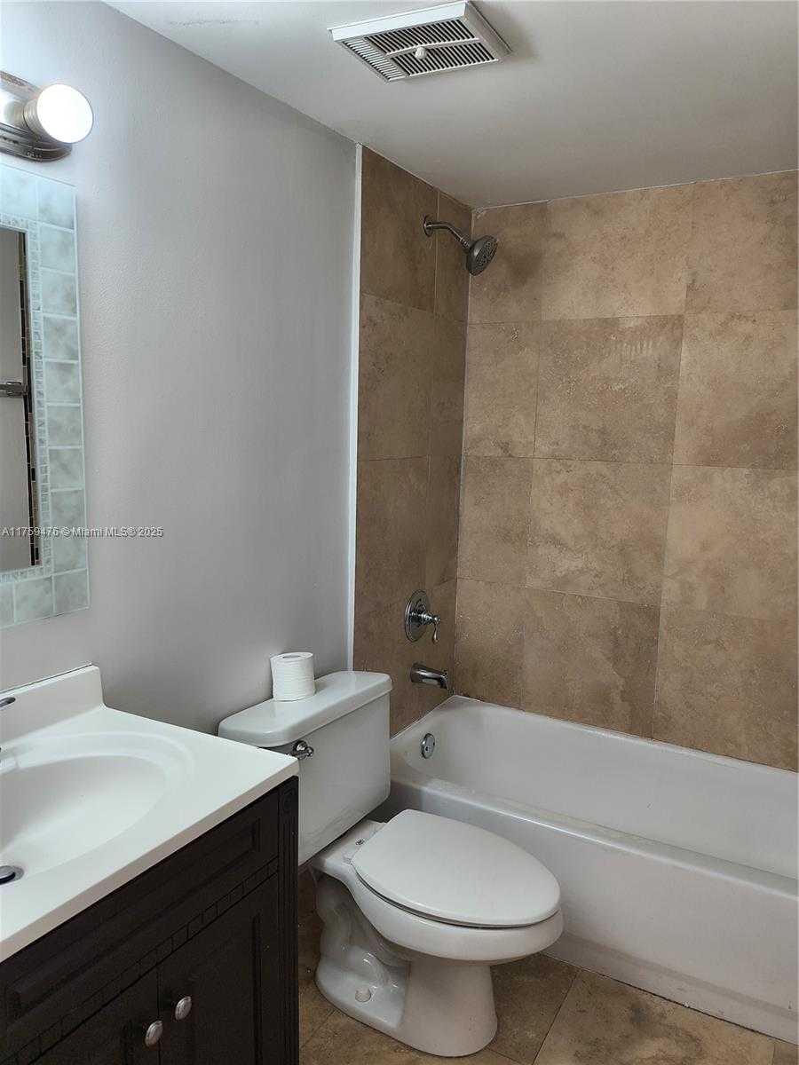 Small Image of 1740 NORTH WEST N RIVER DR #120, Miami Number 7