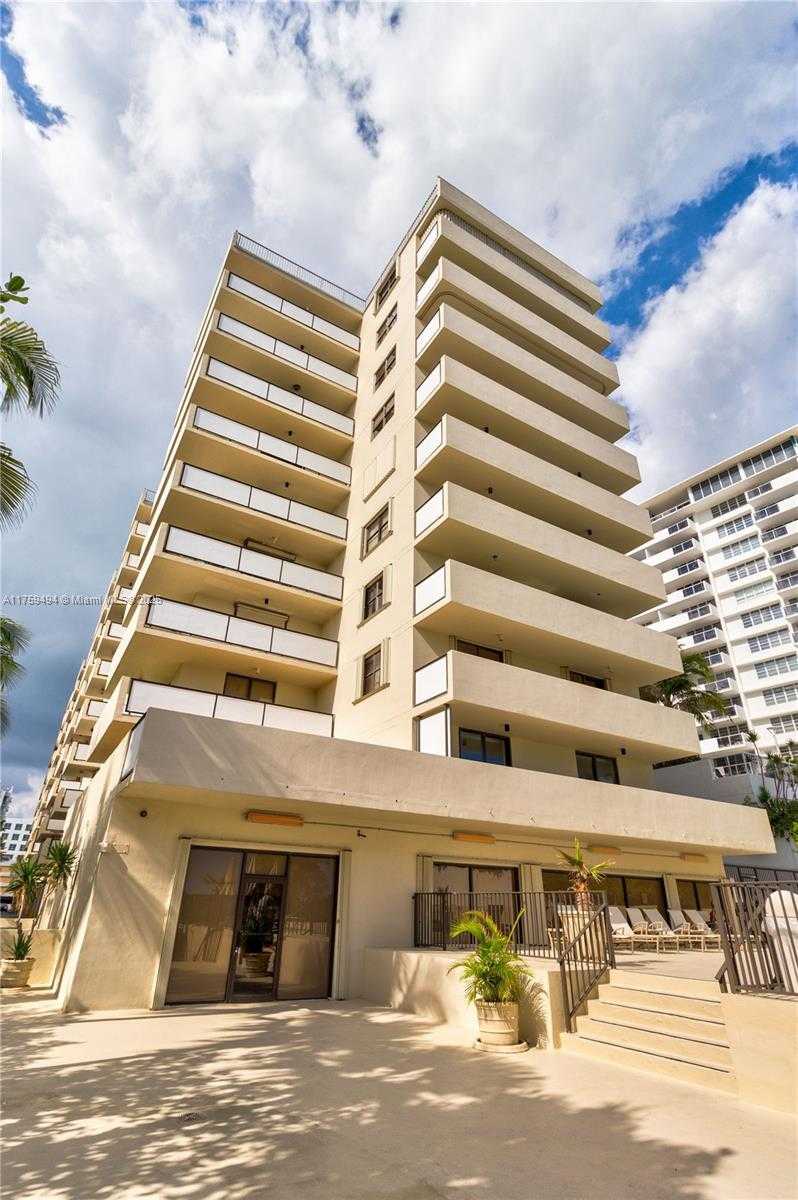 Small Image of 1623 Collins Ave, Miami Beach, FL 33139, USA Number 13