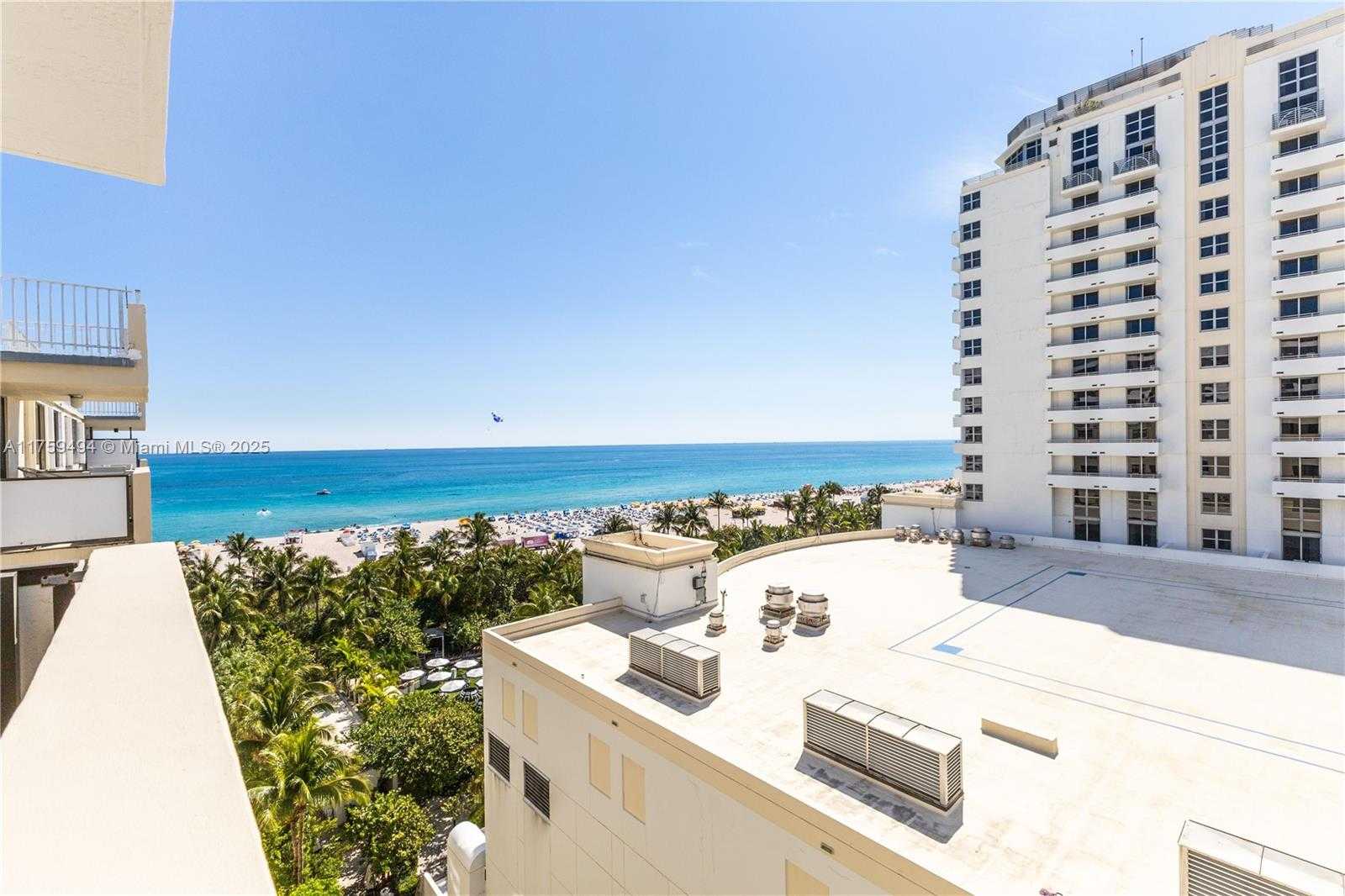 Small Image of 1623 Collins Ave, Miami Beach, FL 33139, USA Number 3