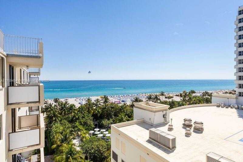Small Image of 1623 Collins Ave, Miami Beach, FL 33139, USA Number 5