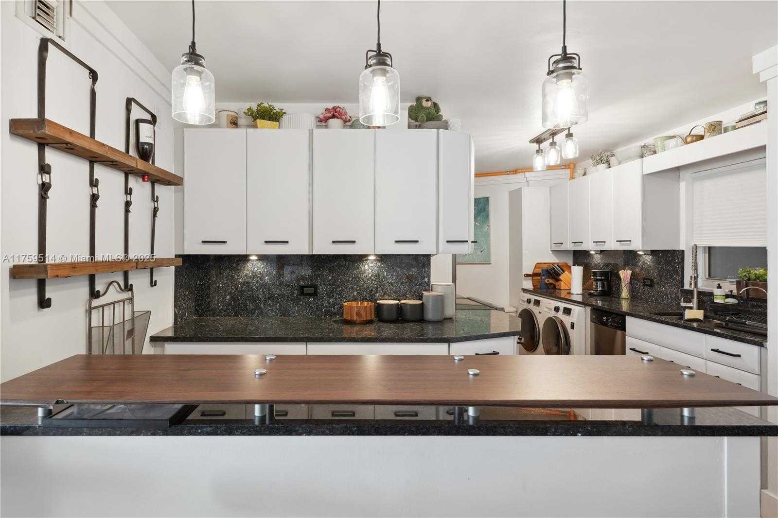 Small Image of 1881 WASHINGTON AVE #7F, Miami Beach Number 11