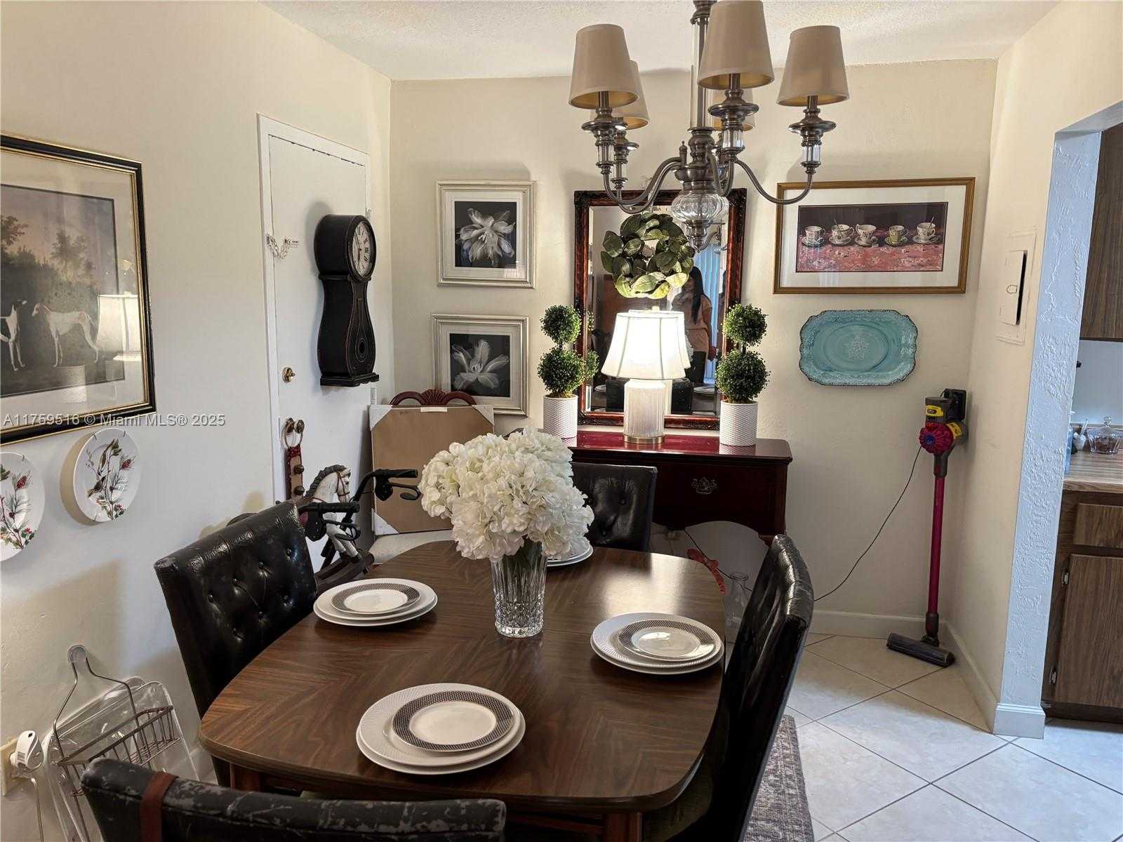 Small Image of 10802 NORTH KENDALL DR #P1, Miami Number 4