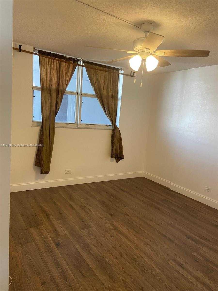 Small Image of 3660 NORTH EAST 166TH ST #810, North Miami Beach Number 10