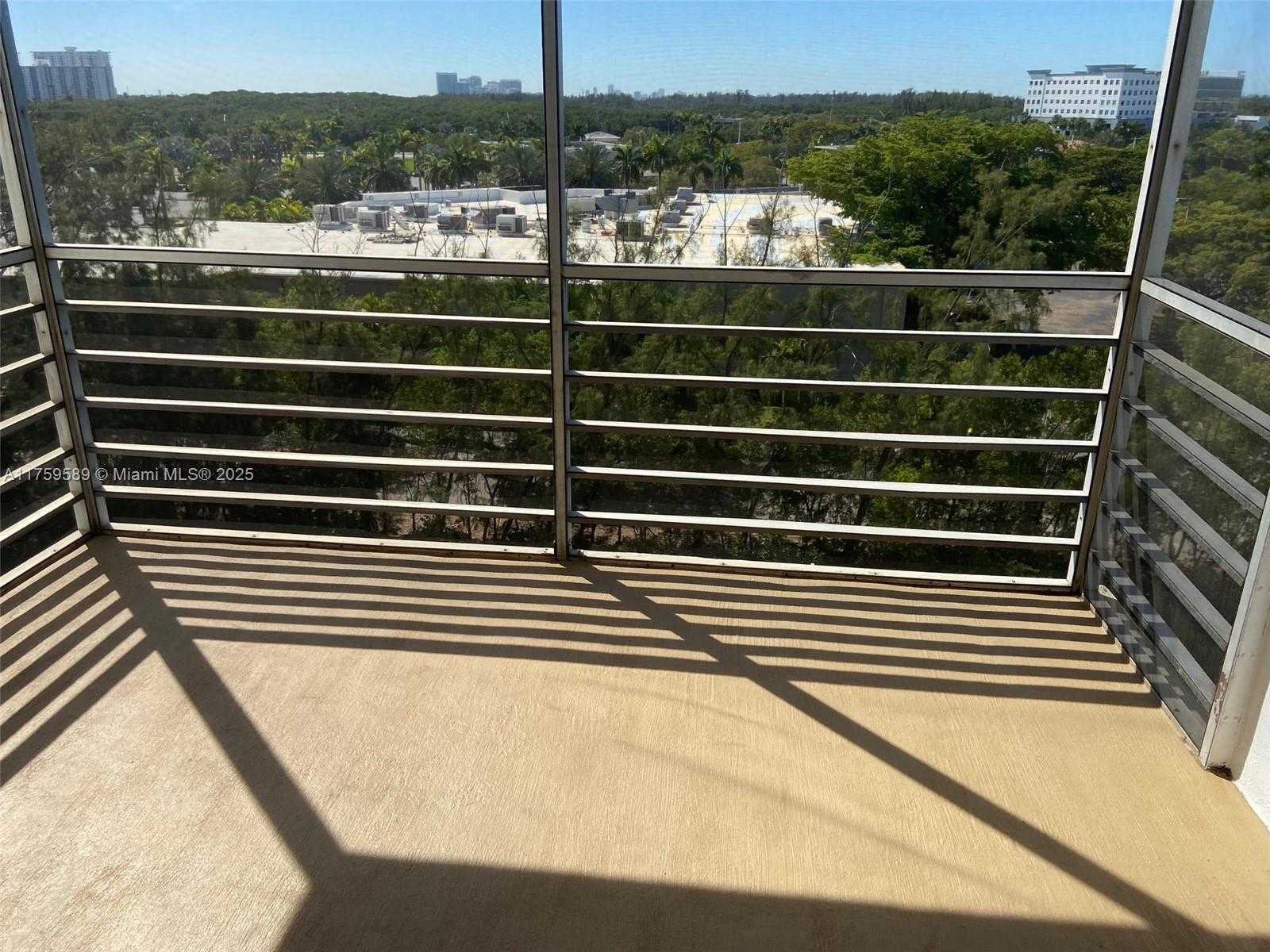 Small Image of 3660 NORTH EAST 166TH ST #810, North Miami Beach Number 25