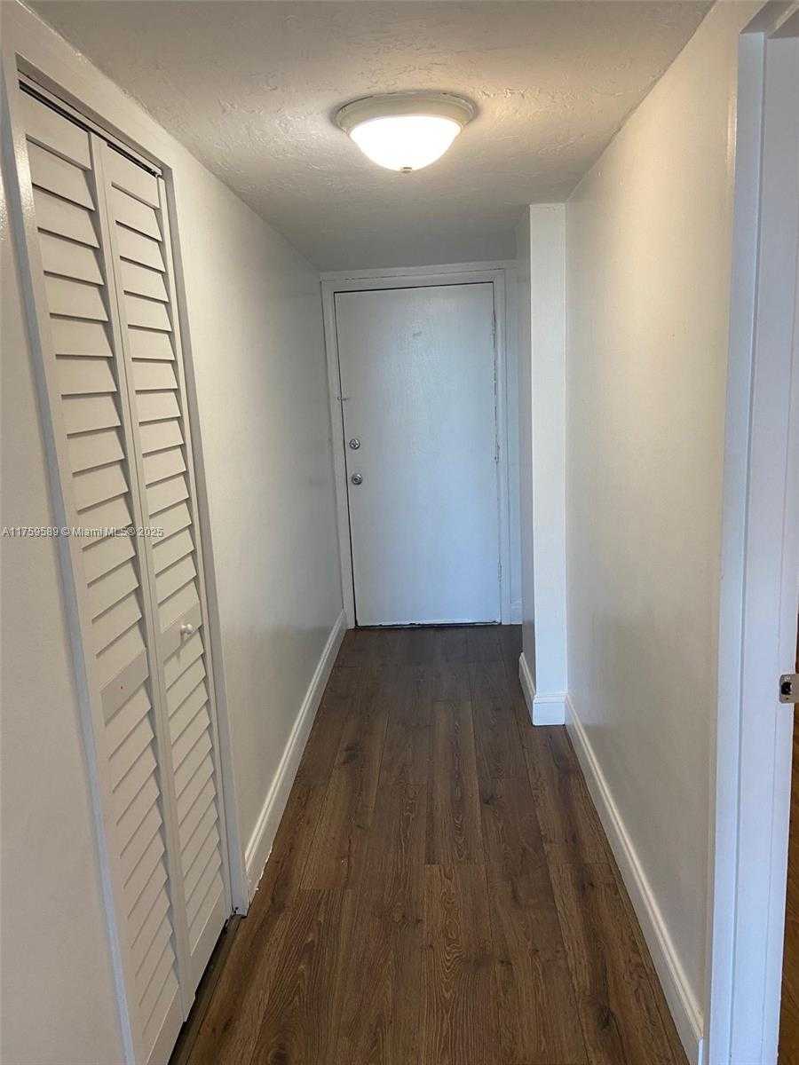 Small Image of 3660 NORTH EAST 166TH ST #810, North Miami Beach Number 9