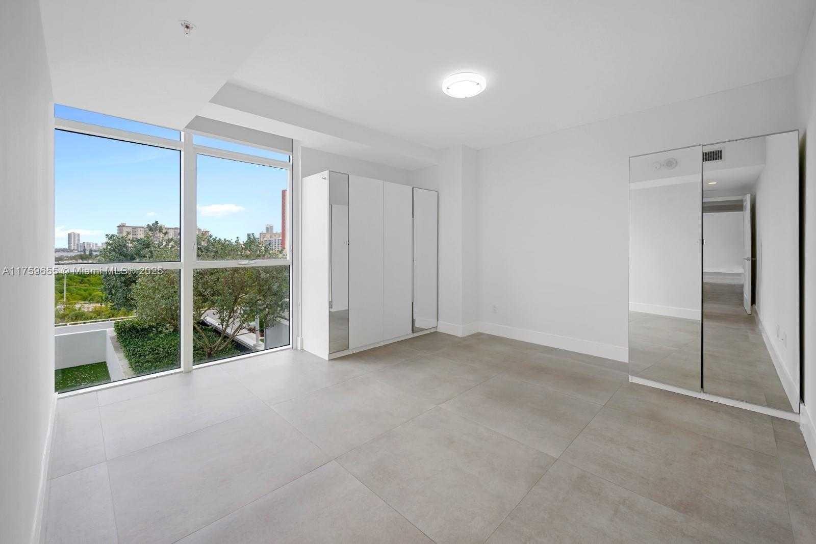 Small Image of 400 SUNNY ISLES BLVD #705, Sunny Isles Beach Number 13