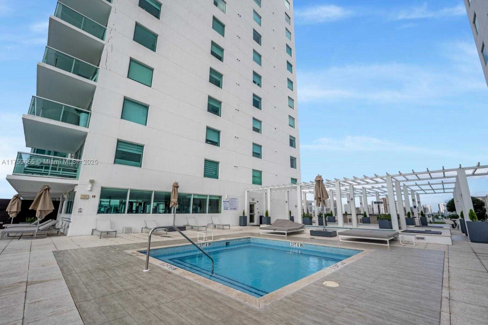 Small Image of 400 SUNNY ISLES BLVD #705, Sunny Isles Beach Number 22