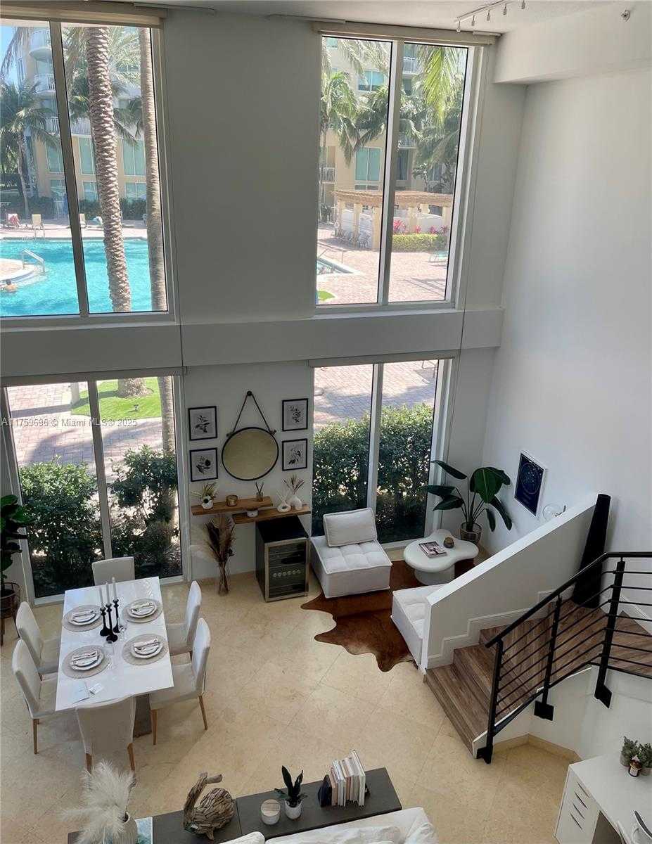 Small Image of 1745 Hallandale Beach Blvd, Hallandale Beach, FL 33009, USA Number 10