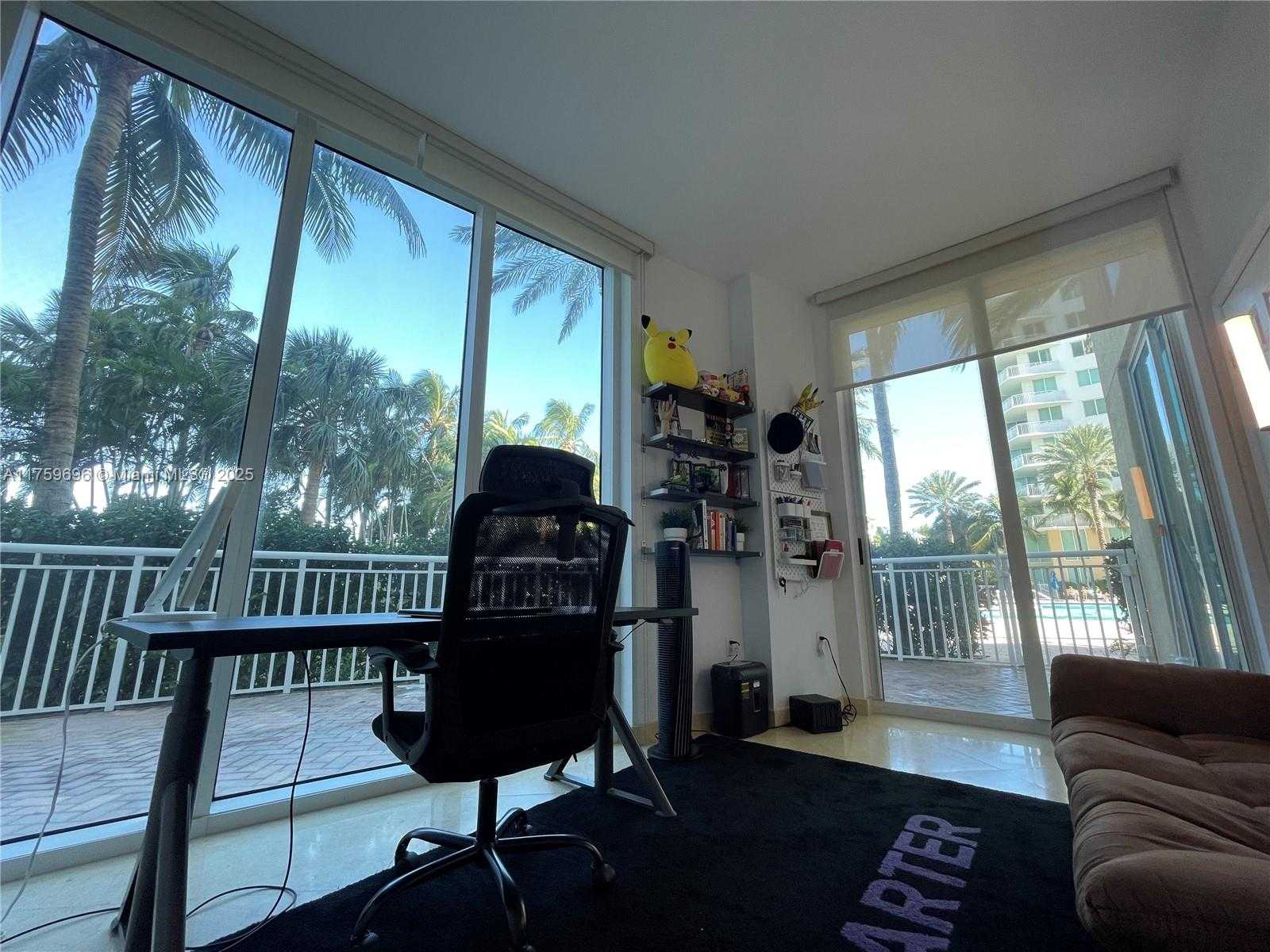Small Image of 1745 Hallandale Beach Blvd, Hallandale Beach, FL 33009, USA Number 20