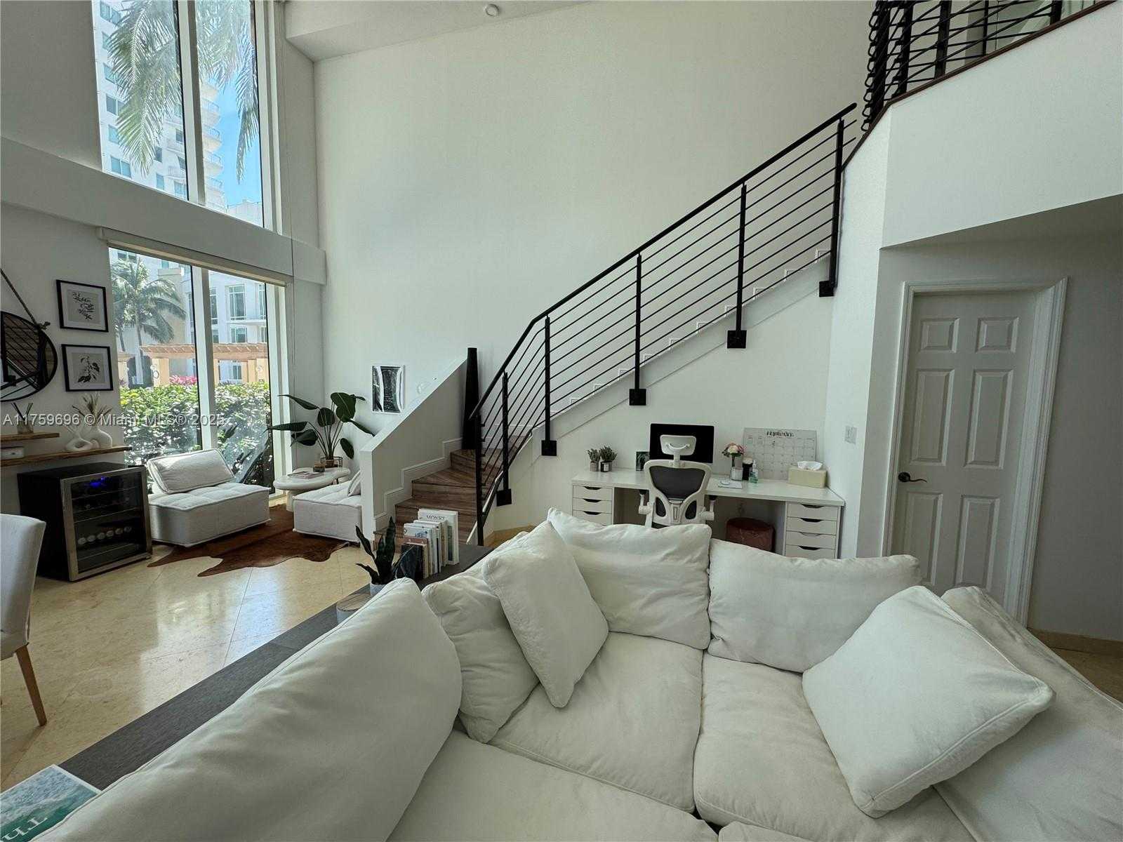 Small Image of 1745 Hallandale Beach Blvd, Hallandale Beach, FL 33009, USA Number 7
