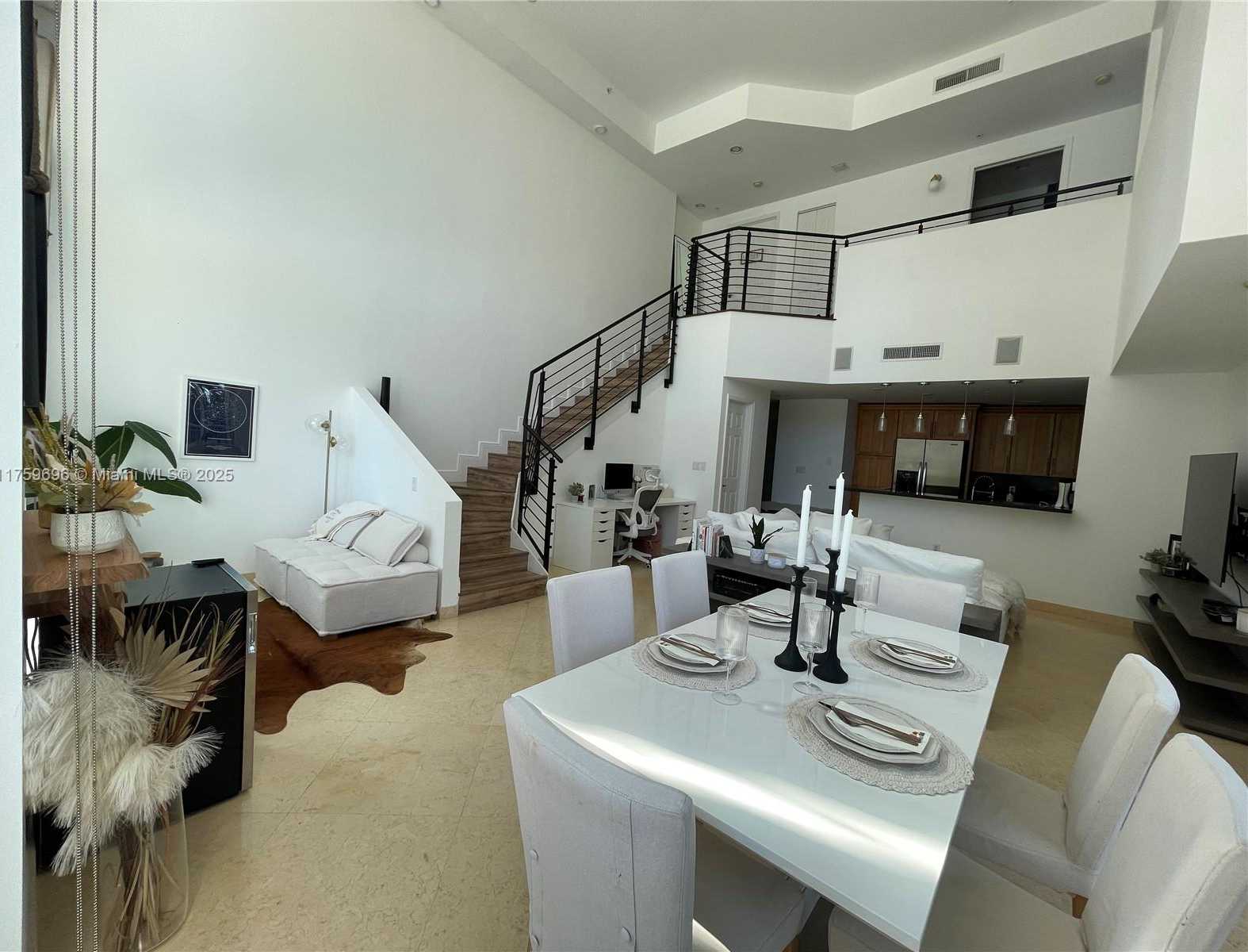 Small Image of 1745 Hallandale Beach Blvd, Hallandale Beach, FL 33009, USA Number 8