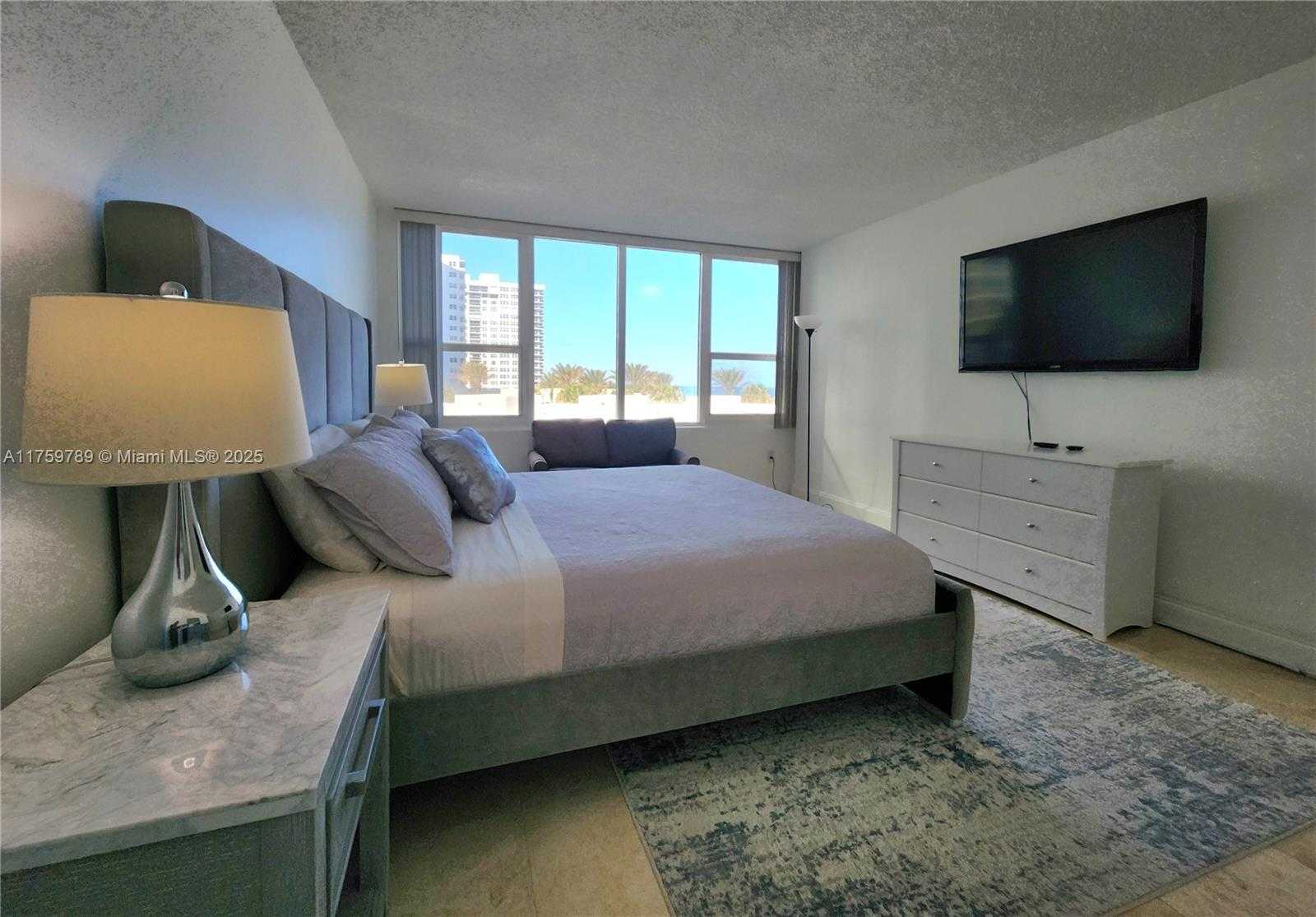 Small Image of 3505 SOUTH OCEAN DR #412, Hollywood Number 18