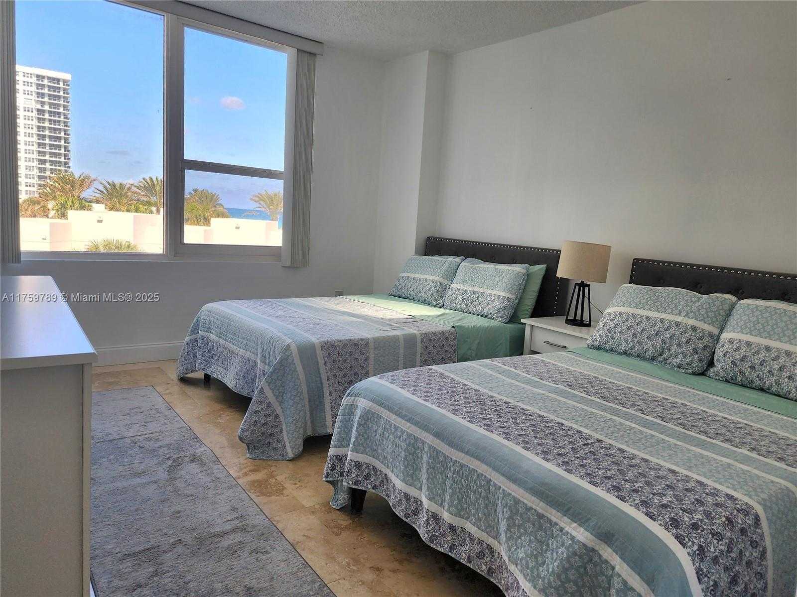 Small Image of 3505 SOUTH OCEAN DR #412, Hollywood Number 22