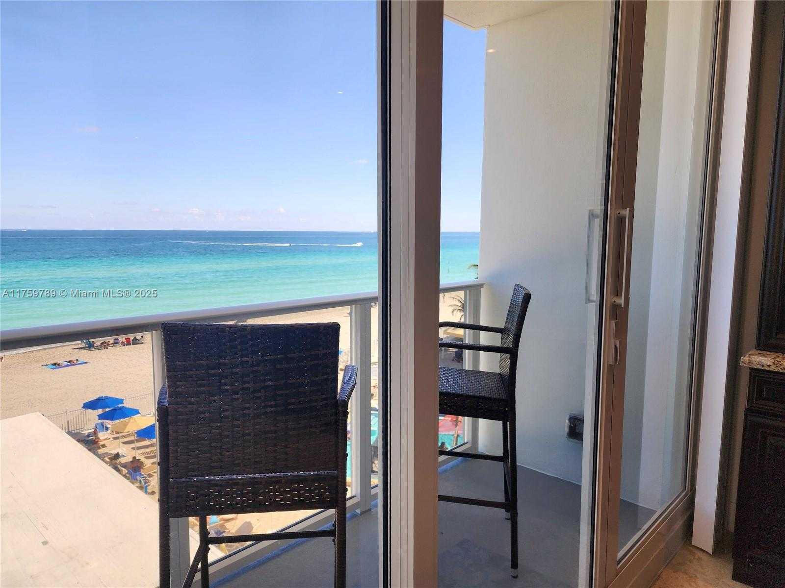 Small Image of 3505 SOUTH OCEAN DR #412, Hollywood Number 4