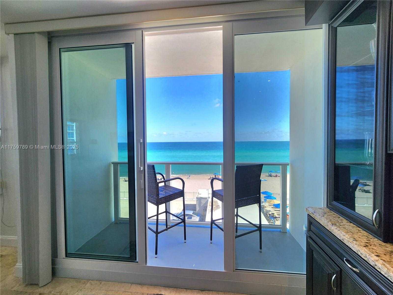 Small Image of 3505 SOUTH OCEAN DR #412, Hollywood Number 5