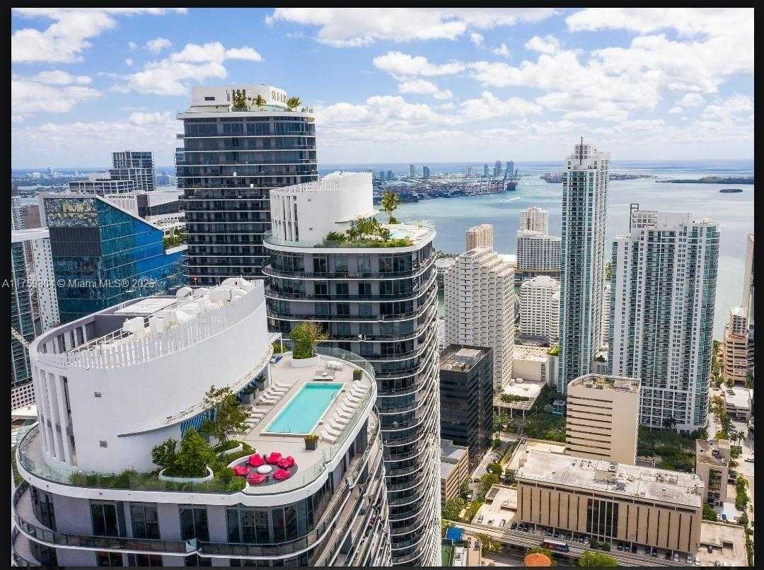Small Image of 55 SOUTH WEST 9TH ST #2709, Miami Number 13