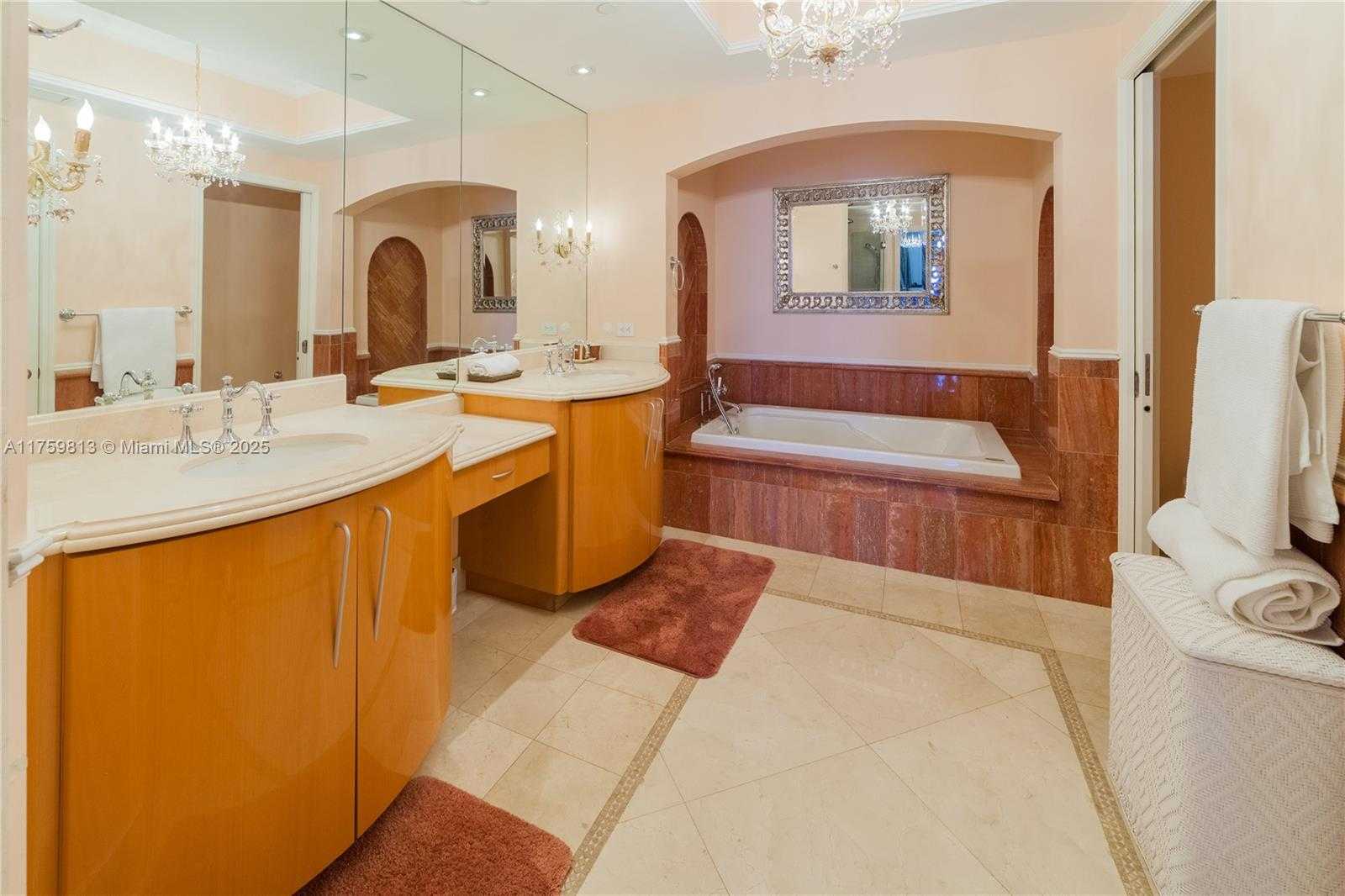 Small Image of 17875 COLLINS AVE #4302, Sunny Isles Beach Number 13