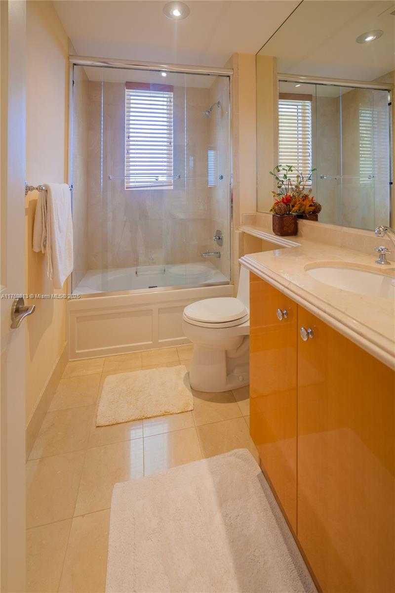 Small Image of 17875 COLLINS AVE #4302, Sunny Isles Beach Number 28