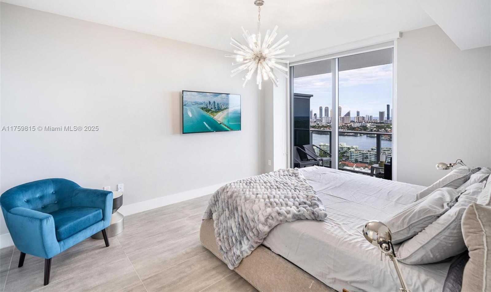 Small Image of 16385 BISCAYNE BLVD #2521, North Miami Beach Number 14