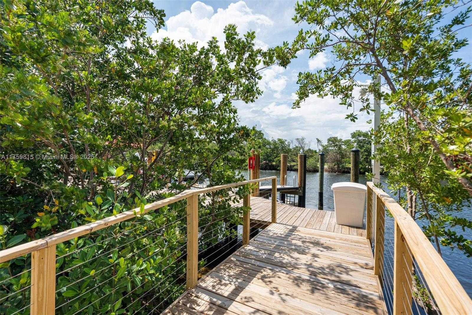 Small Image of 16385 BISCAYNE BLVD #2521, North Miami Beach Number 30
