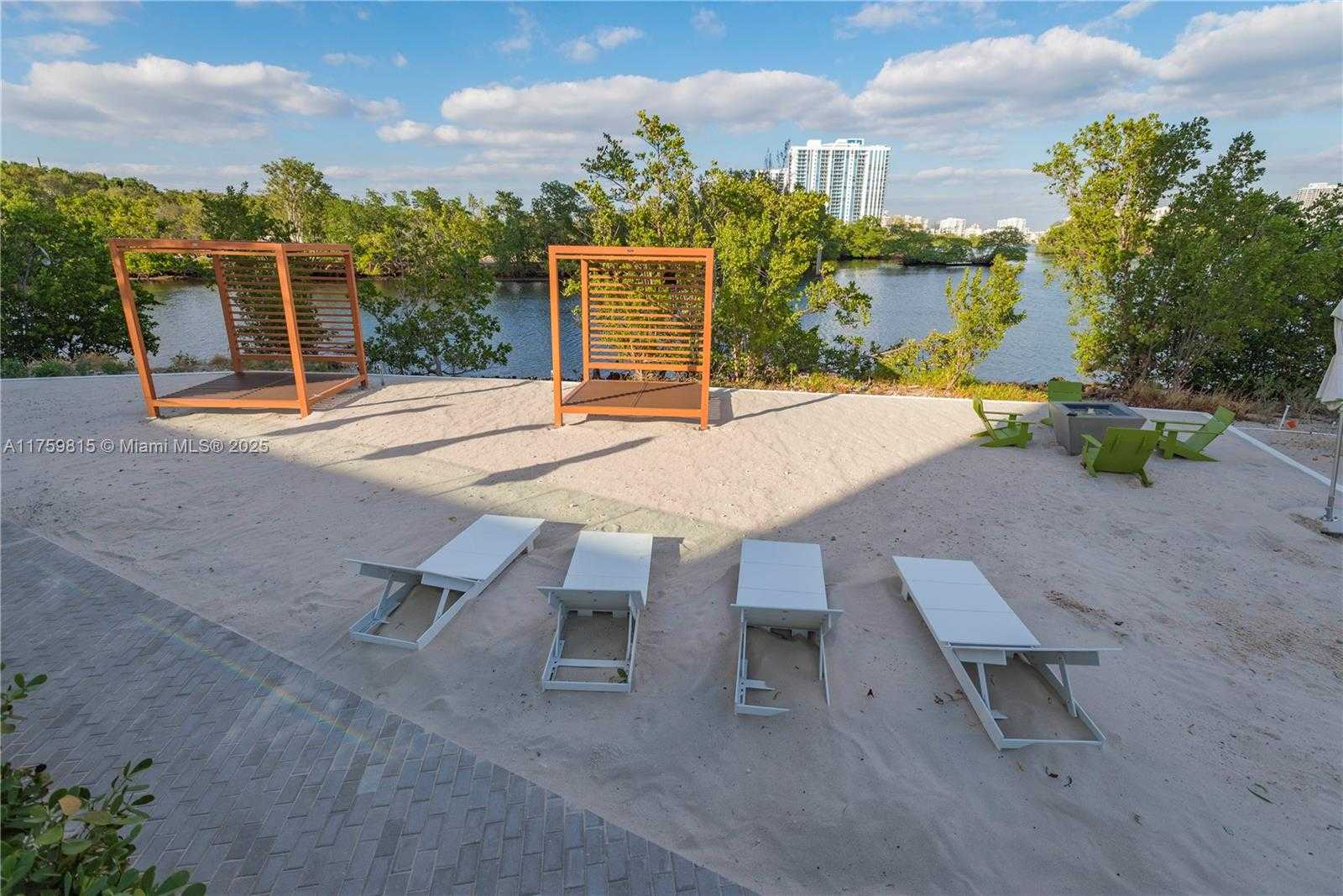 Small Image of 16385 BISCAYNE BLVD #2521, North Miami Beach Number 49
