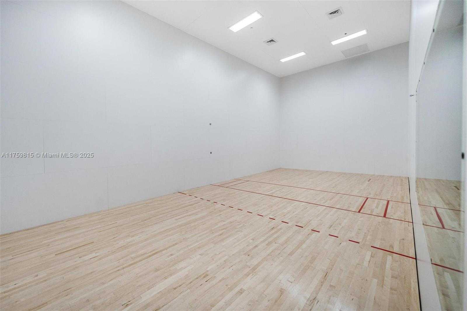 Small Image of 16385 BISCAYNE BLVD #2521, North Miami Beach Number 64