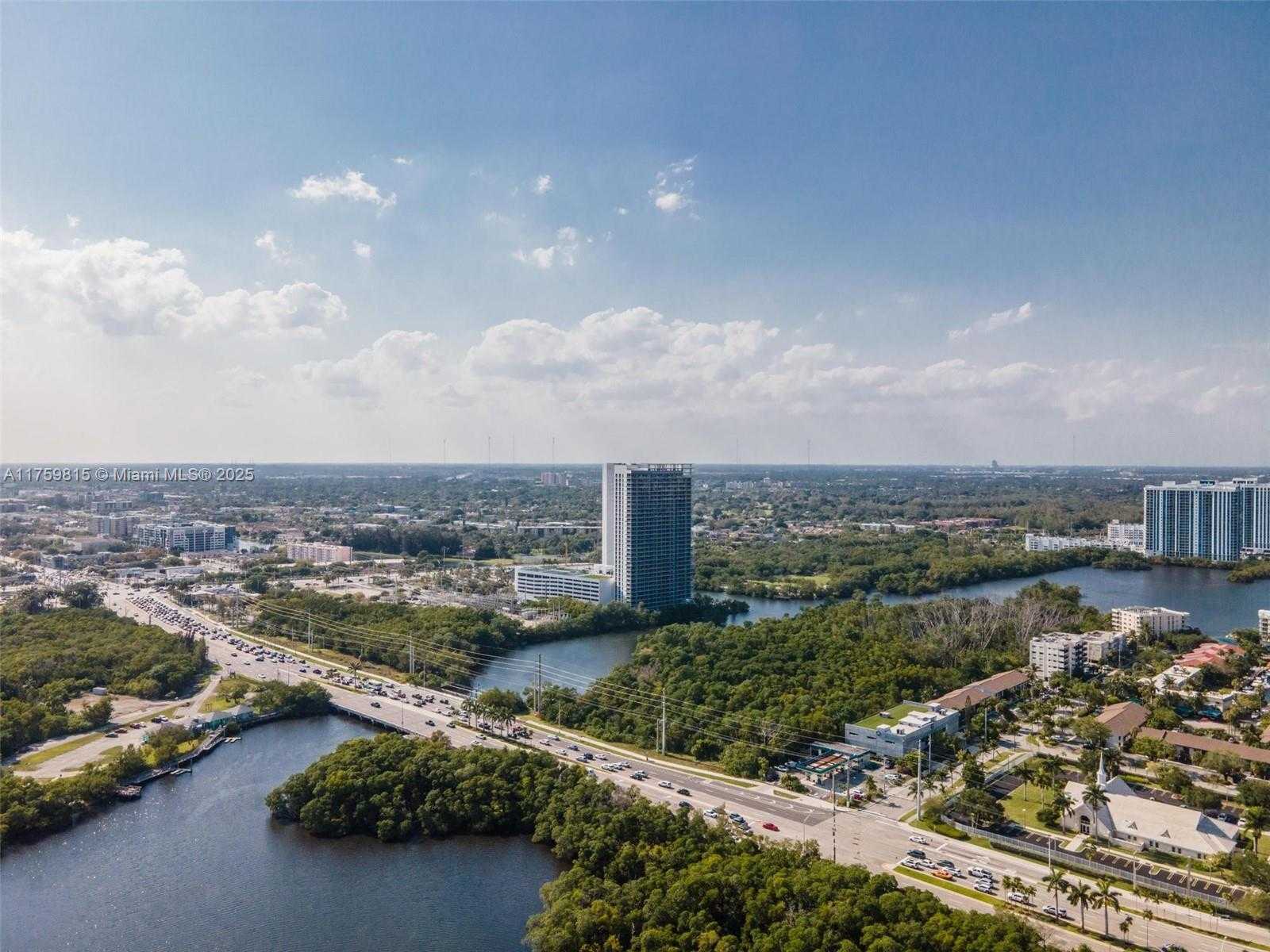 Small Image of 16385 BISCAYNE BLVD #2521, North Miami Beach Number 75