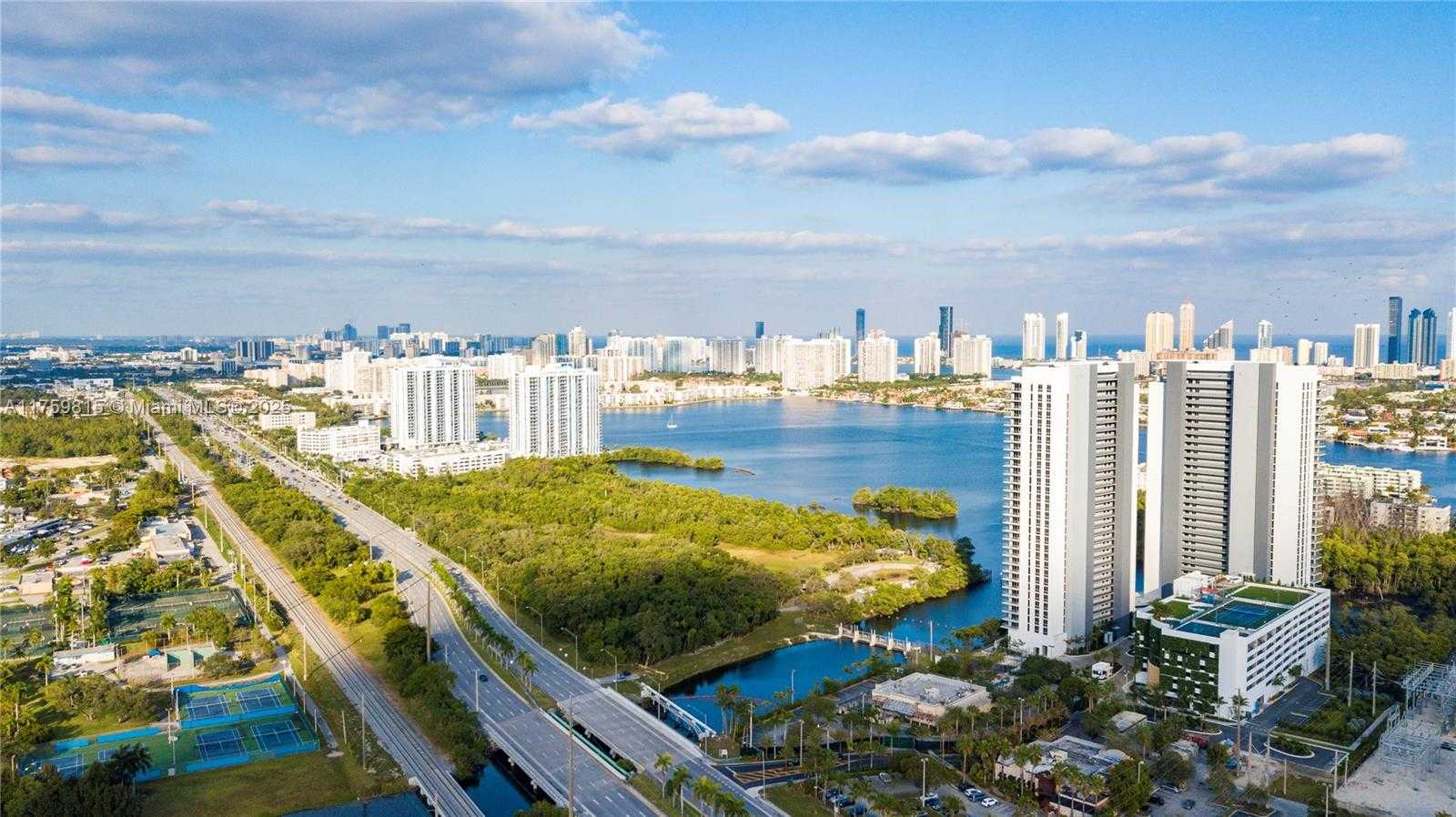 Small Image of 16385 BISCAYNE BLVD #2521, North Miami Beach Number 76