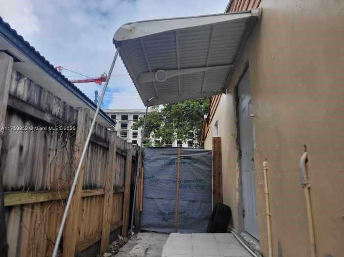 Small Image of 2385 NORTH EAST 185TH ST #1, Miami Number 4