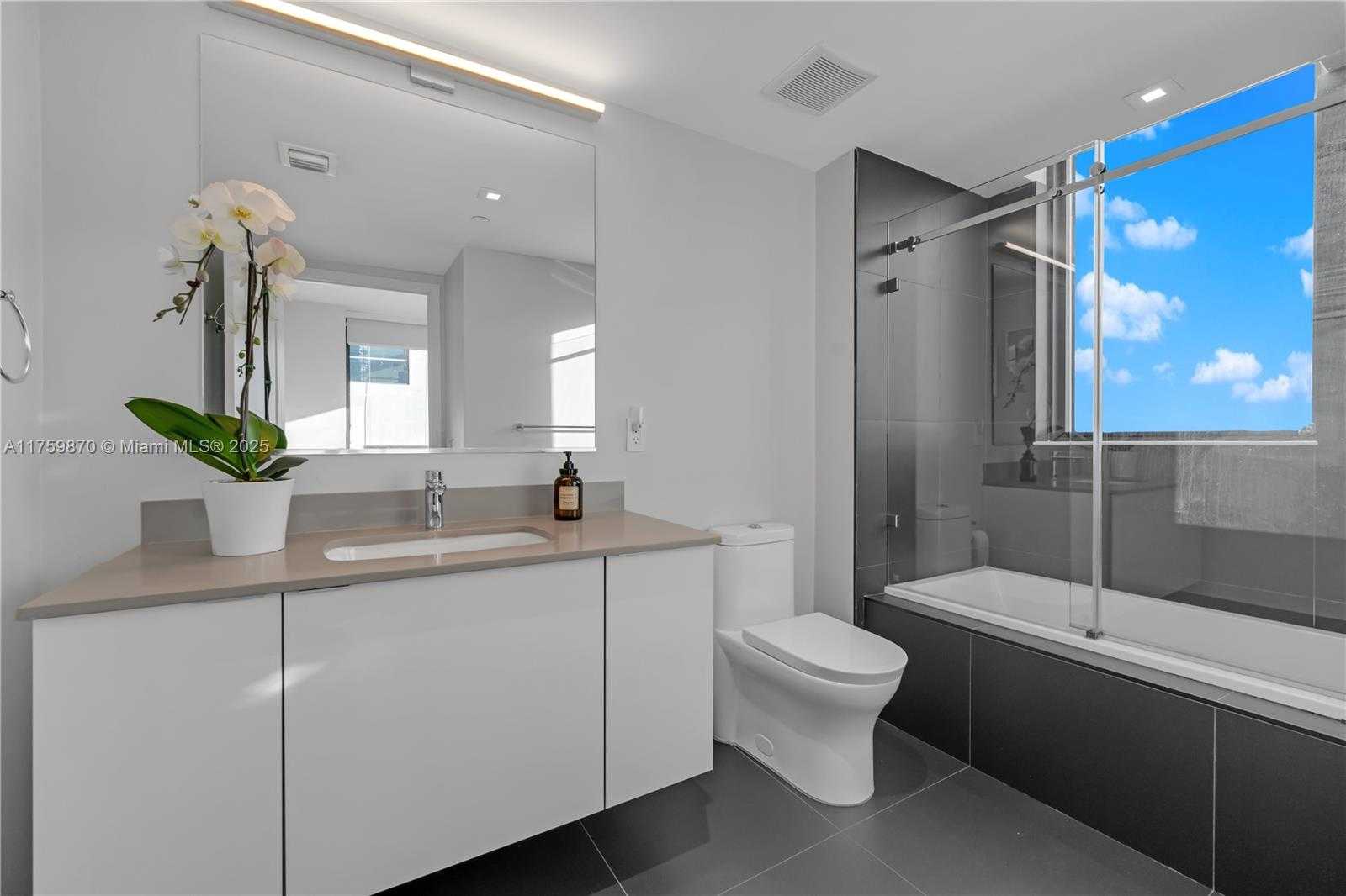 Small Image of 1600 NORTH EAST 1ST AVE #2916, Miami Number 10