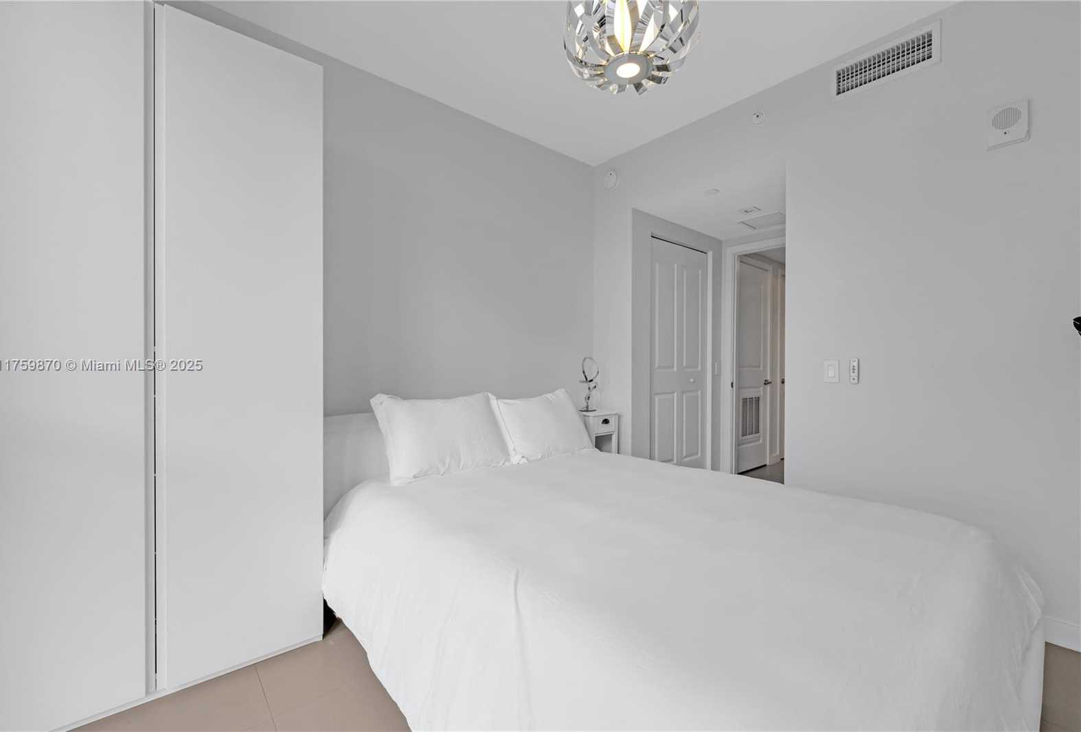Small Image of 1600 NORTH EAST 1ST AVE #2916, Miami Number 12
