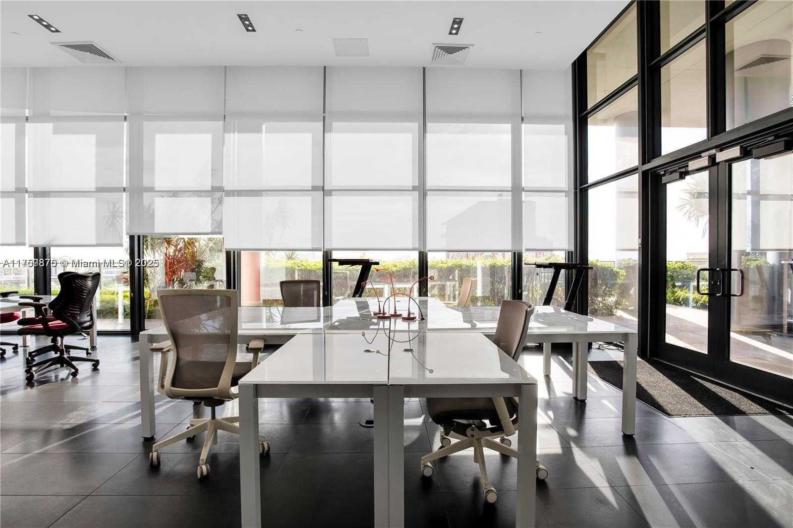 Small Image of 1600 NORTH EAST 1ST AVE #2916, Miami Number 46