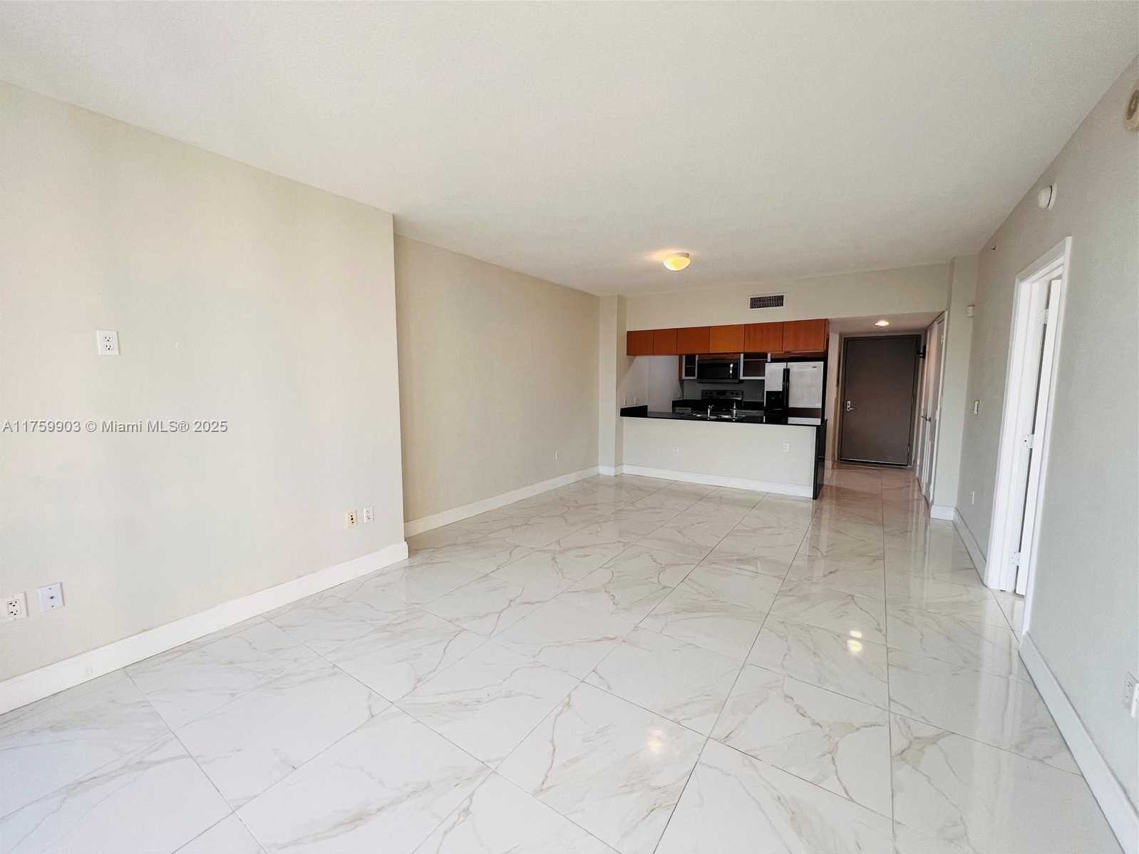 Small Image of 1750 NORTH BAYSHORE DR #2612, Miami Number 5
