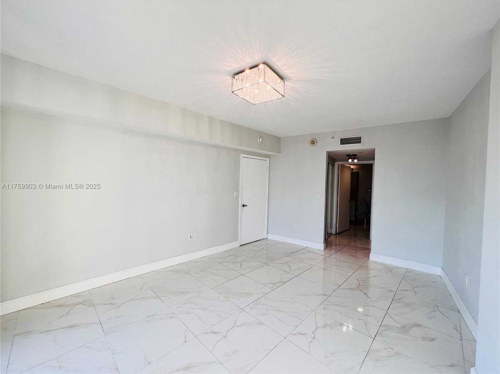 Small Image of 1750 NORTH BAYSHORE DR #2612, Miami Number 6