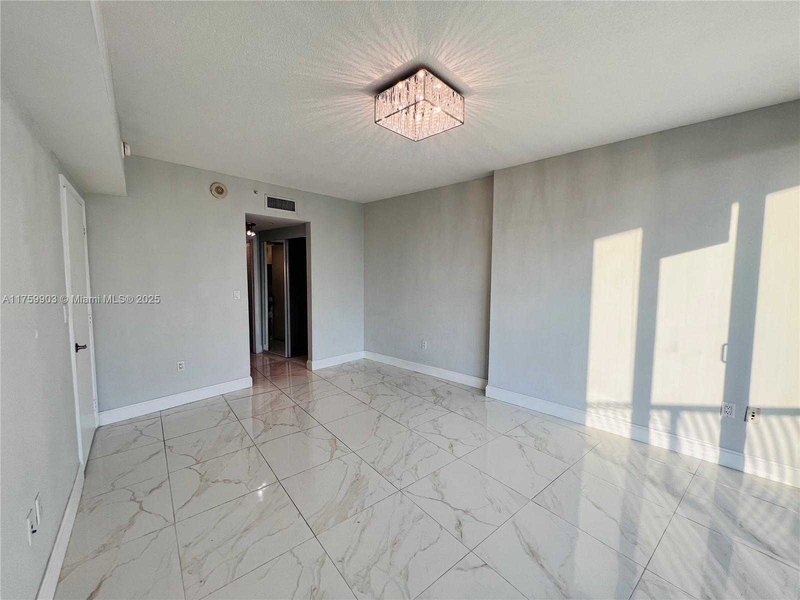 Small Image of 1750 NORTH BAYSHORE DR #2612, Miami Number 8