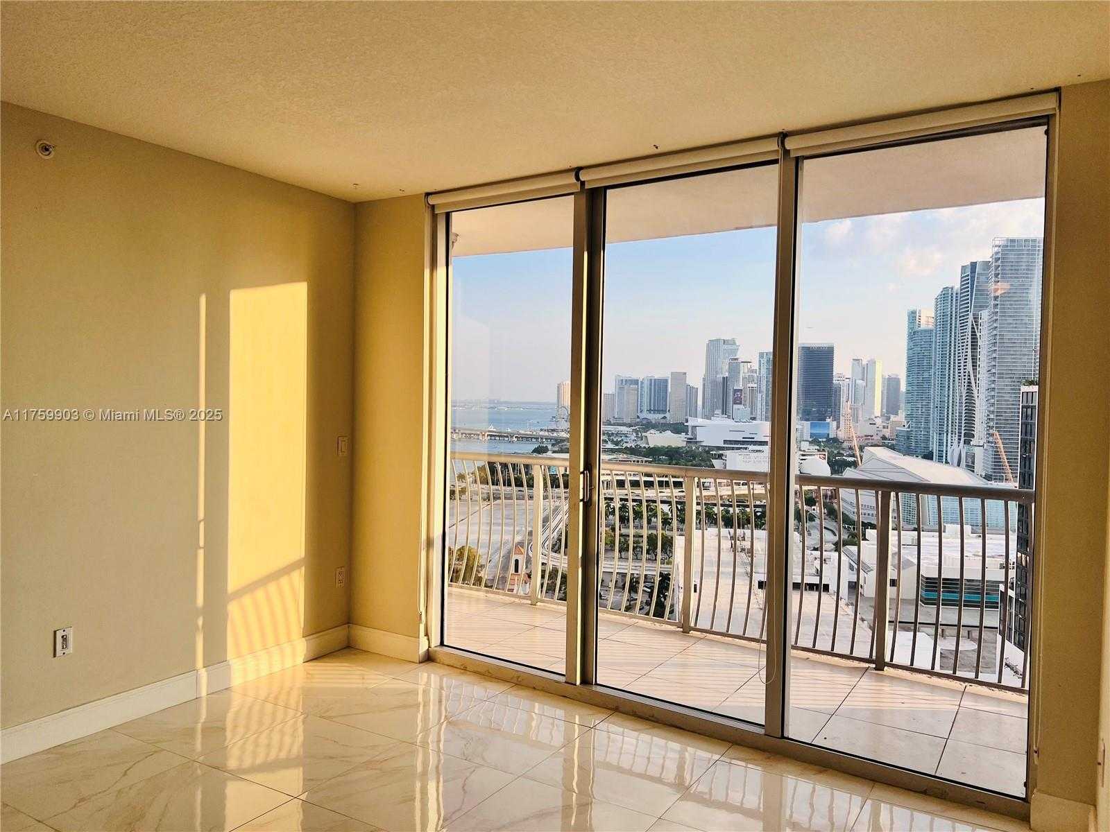 Small Image of 1750 NORTH BAYSHORE DR #2612, Miami Number 9