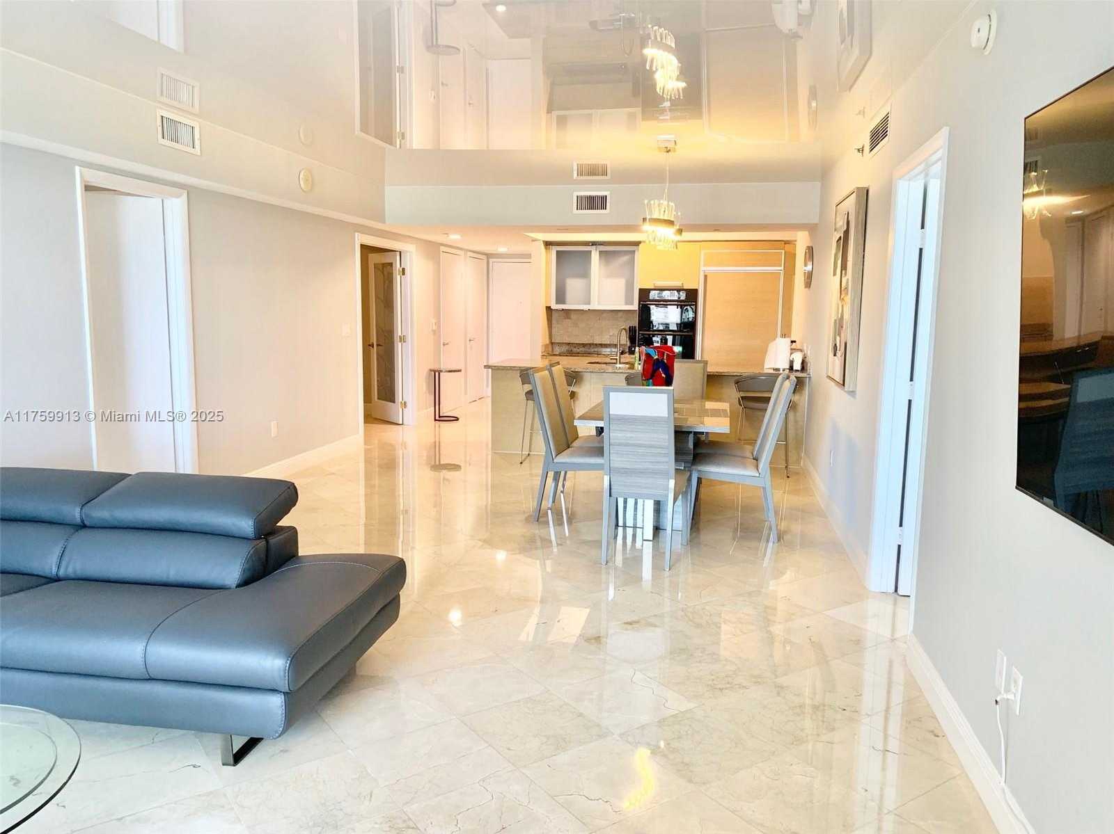 Small Image of 1830 SOUTH OCEAN DR #1503, Hallandale Beach Number 10