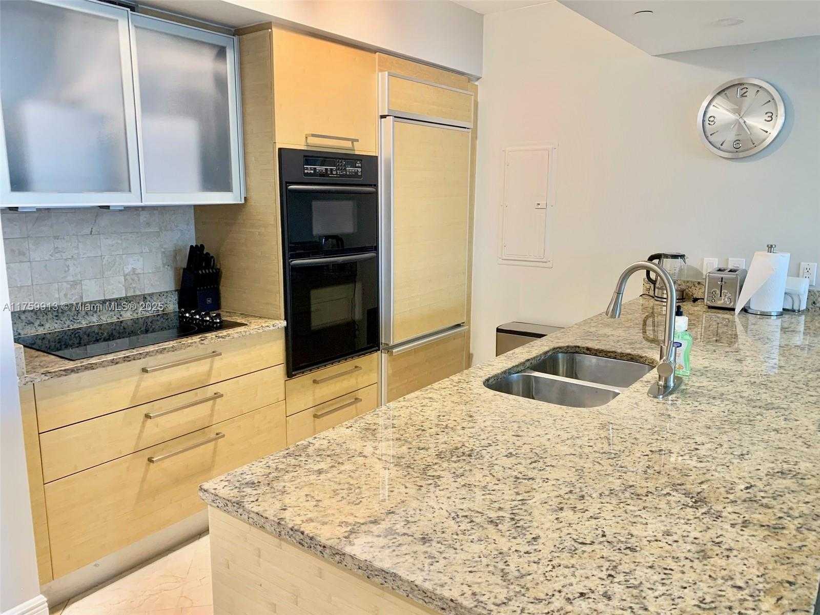 Small Image of 1830 SOUTH OCEAN DR #1503, Hallandale Beach Number 15