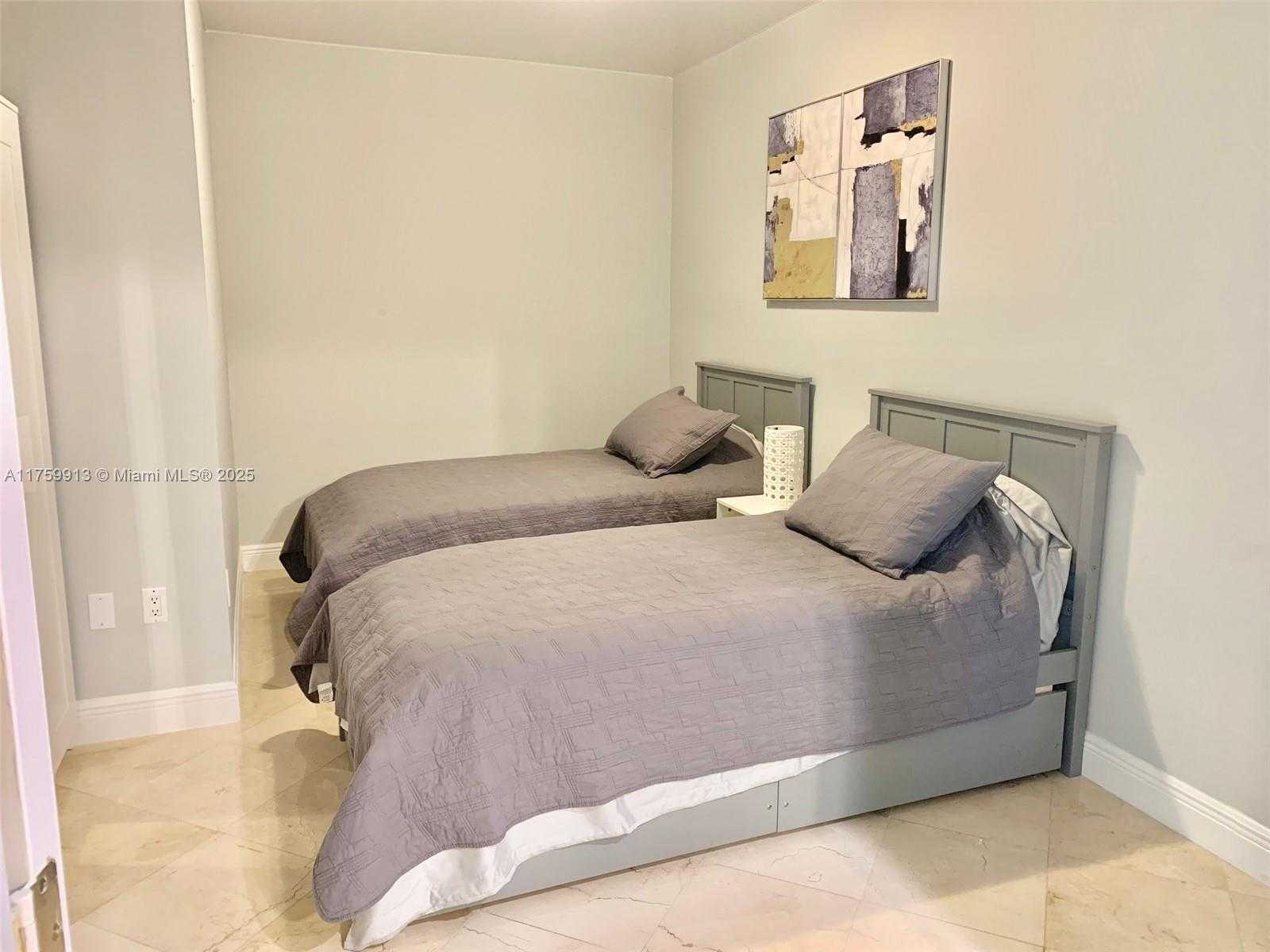 Small Image of 1830 SOUTH OCEAN DR #1503, Hallandale Beach Number 28