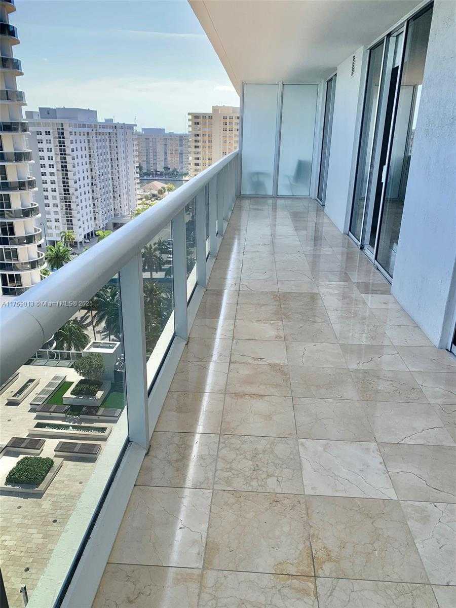 Small Image of 1830 SOUTH OCEAN DR #1503, Hallandale Beach Number 5