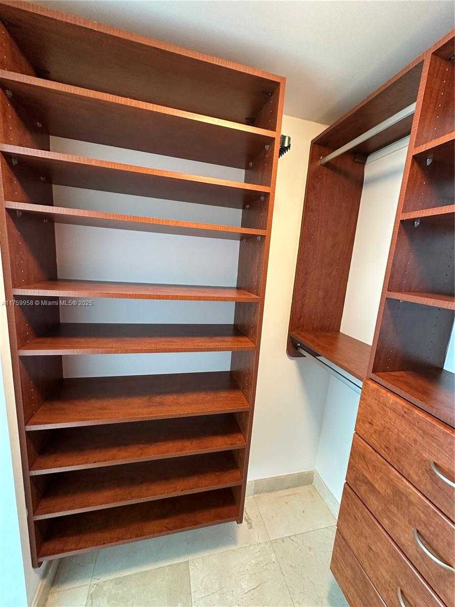 Small Image of 1331 BRICKELL BAY DR #1104, Miami Number 13